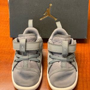 Air Jordan First Class Sneaker